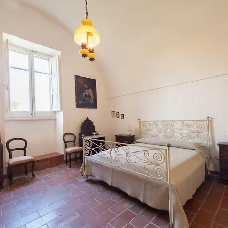 Masseria Della Quercia Вилла Спонгано
