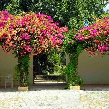 Вилла Masseria Della Quercia